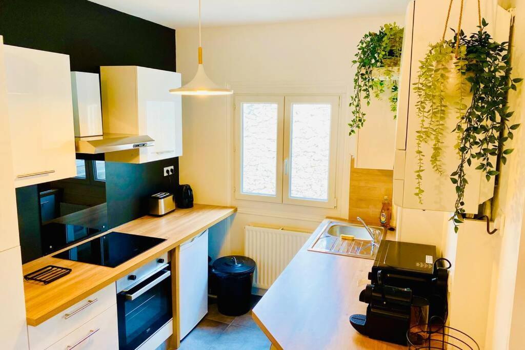 Ferienwohnung Hypercentre T3 60M2 Calme & Chaleureux Reims Exterior foto